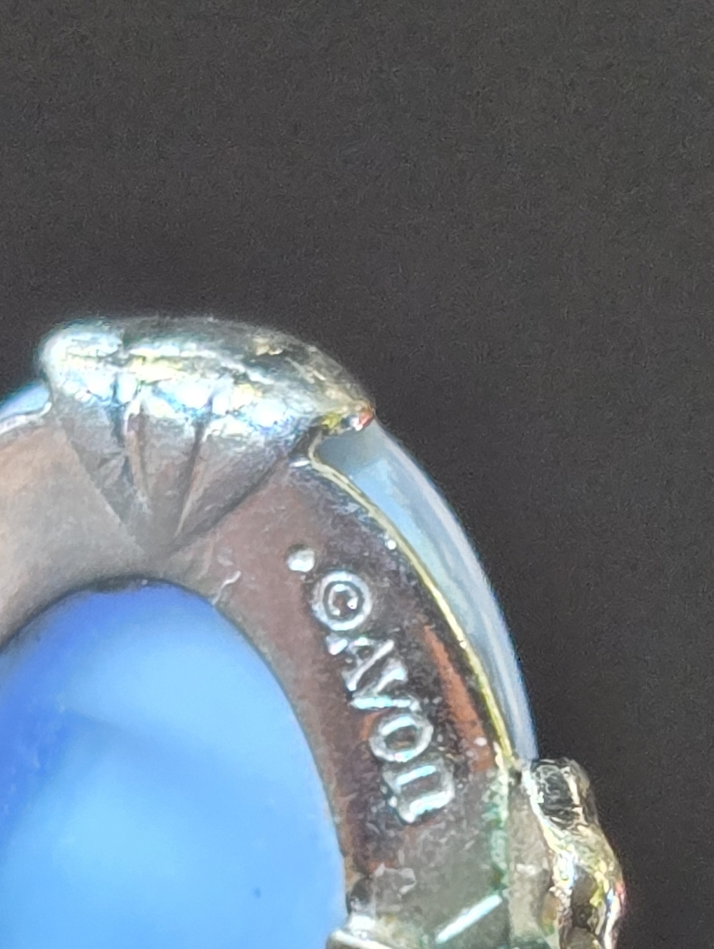 Vintage Avon Victorian Splendor Ring - Picture 3 of 8